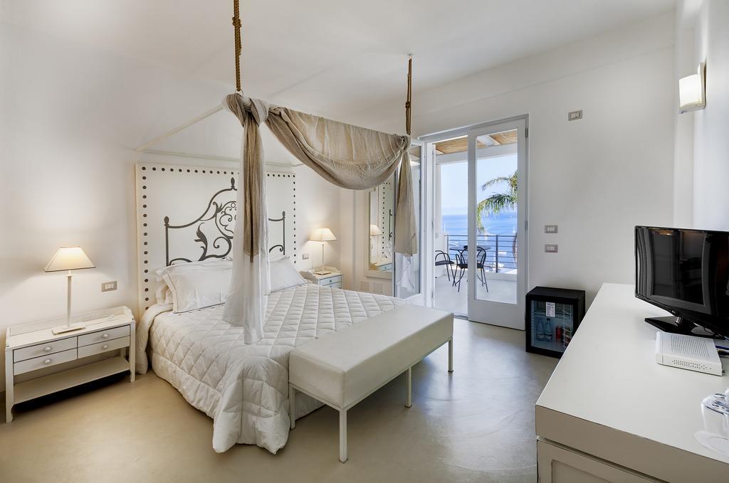 Hotel Villa Enrica - Aeolian Charme Lipari  Exteriér fotografie